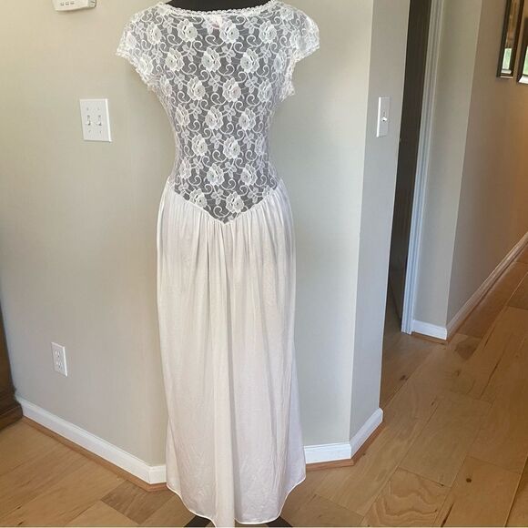 Cine Star Vintage Lace White Long Nightgown Medium - Picture 10 of 14